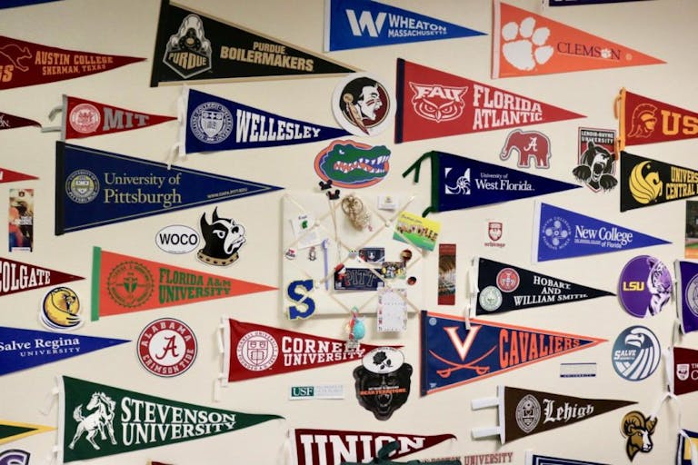 universityFlags